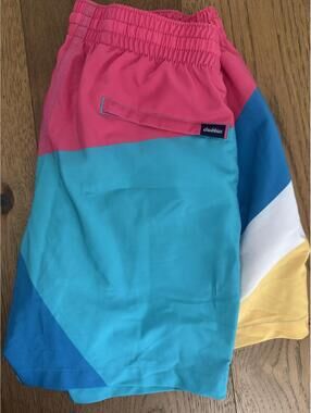 Chubbies- Large 5.5" Colorblock Swim Trunks